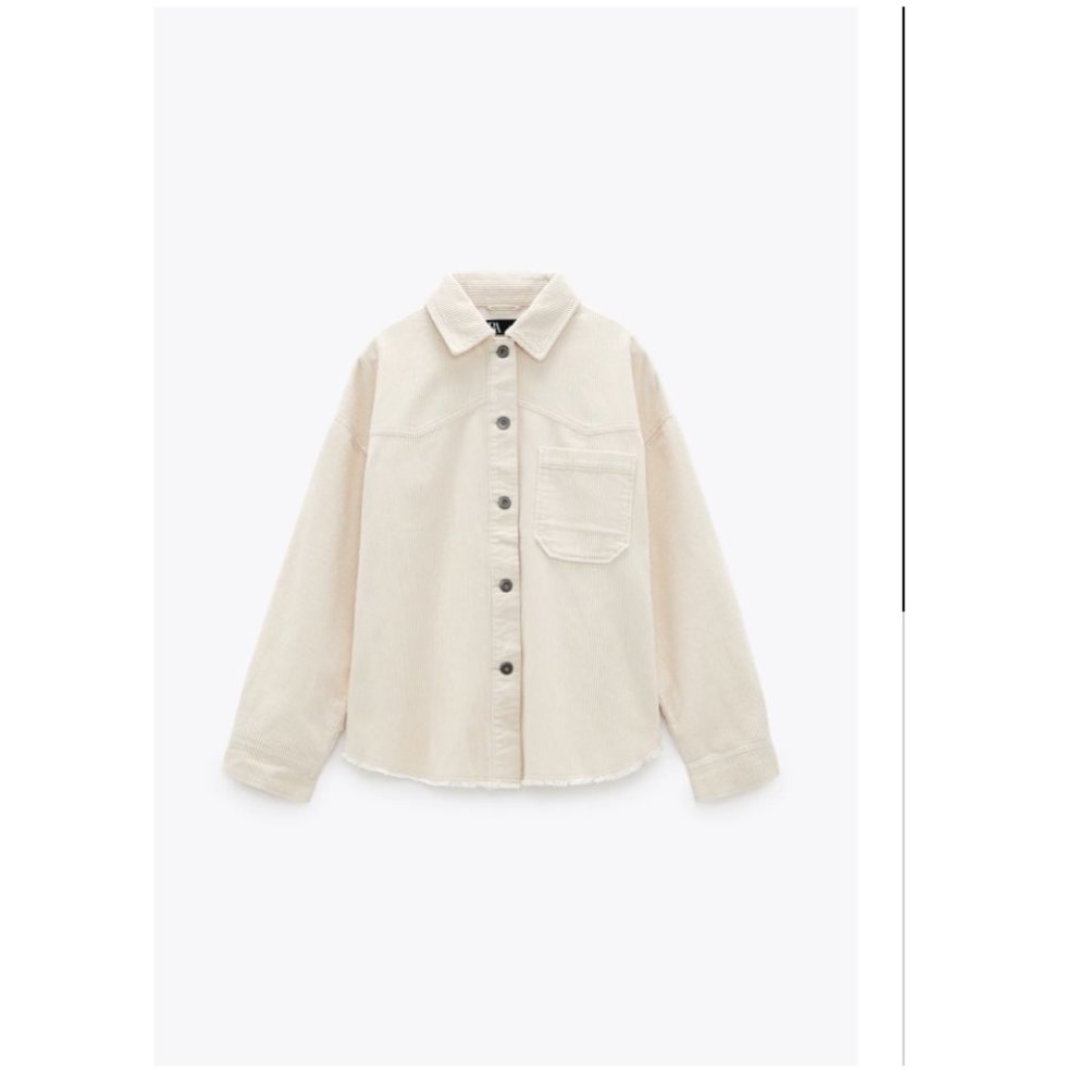 EUC Zara Short Corduroy Overshirt with Pocket (Cream/White) XS